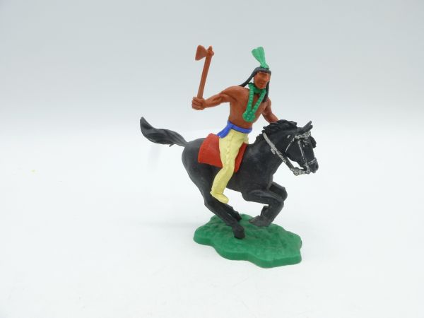 Timpo Toys Indianer 2. Version reitend mit Tomahawk - frühe Figur