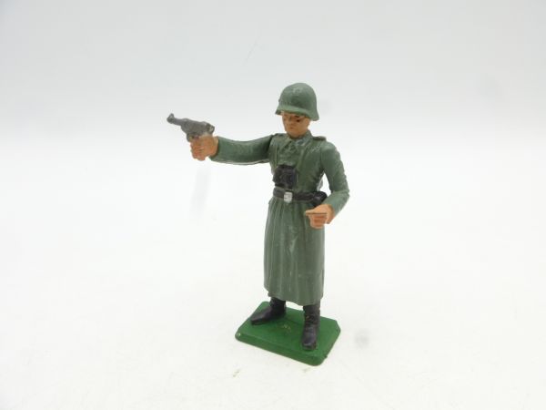 Starlux German officer with pistol, V4