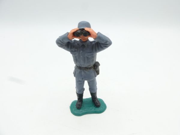 Timpo Toys German soldier with field glasses (removable helmet)