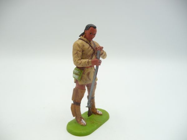 Modification 7 cm Trapper standing with rifle - great modification, suitable for 7 cm figures