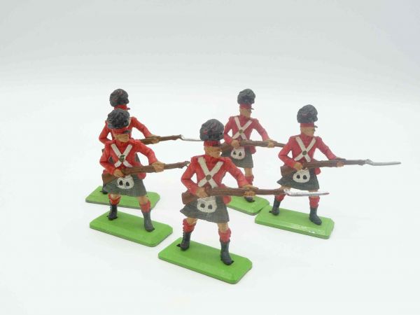 Britains Deetail Waterloo; 5 Englishmen going ahead with rifle