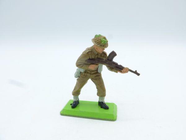 Britains Deetail Englishman standing with MG firing - rare posture