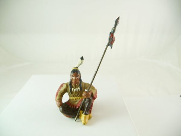 Leyla Indian sitting with spear - figure top condition