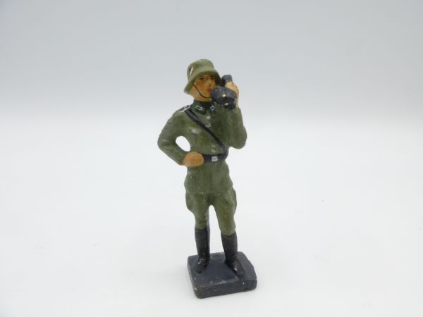 Soldier with telephone (Lineol replica) - very good condition
