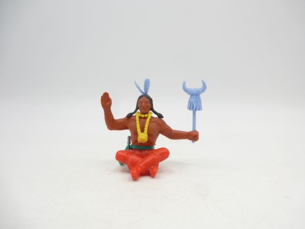 Timpo Toys Indianer 3. Version sitzend mit Stammeszeichen, hellblau