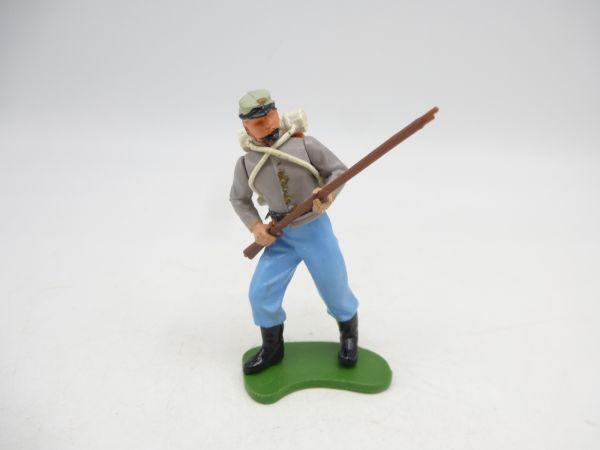 Britains Swoppets Southerner advancing with rifle (cap)