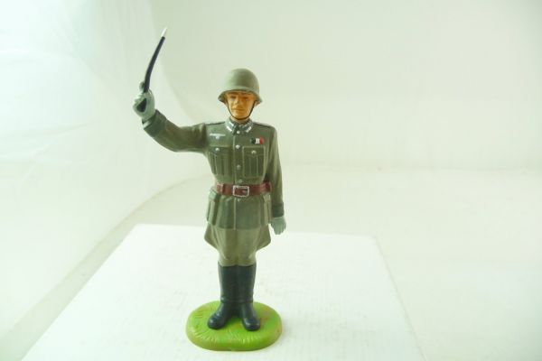 Preiser 7 cm German Wehrmacht 1939: Music Master standing, No. 10240