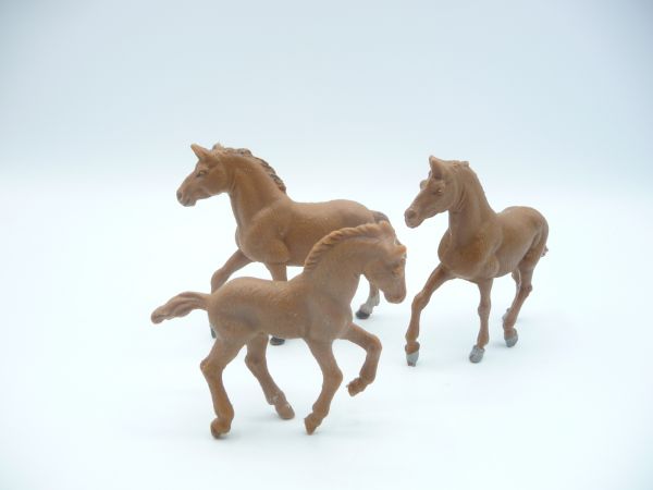 VEB Plaho 3 Pferde / Fohlen, braun