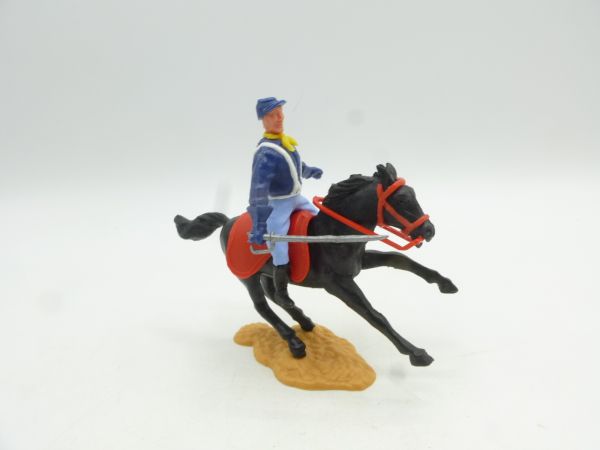 Timpo Toys Union Army Soldier 2nd version riding, holding sabre below