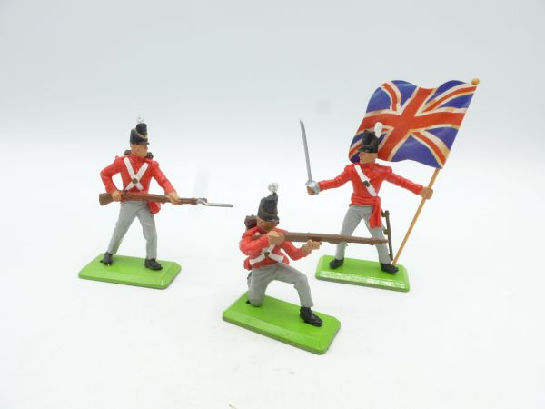 Britains Deetail 3 Englishmen standing (incl. flag bearer)