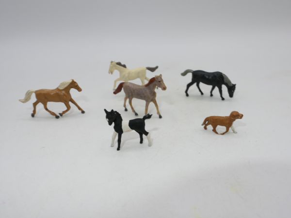 Merten H0 6 animals, mixed (horses + dog)