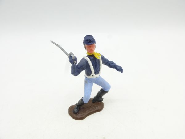 Timpo Toys Northerner 3rd version crouching, lunging with sabre