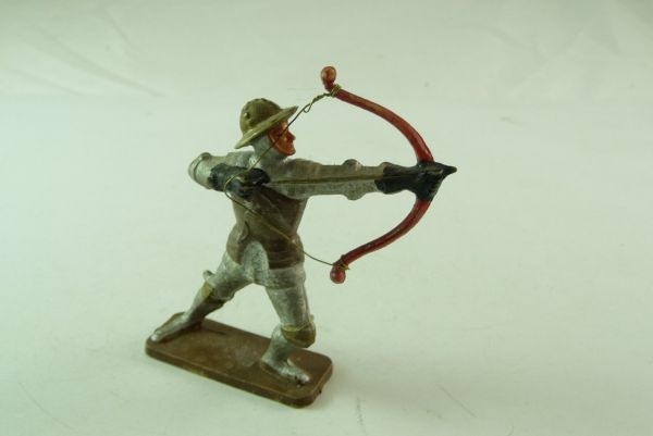 Starlux Knight standing, shooting with bow, No. 6031
