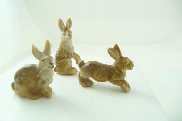 VEB Plaho 3 hares in different positions - brand new