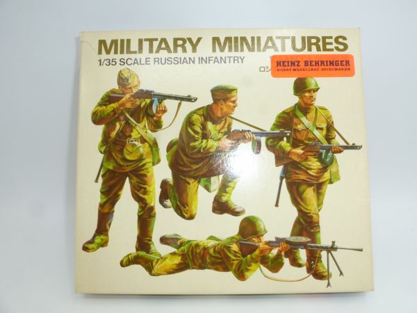 TAMIYA 1:35 Russian Infantry, No. MM 122-100 - orig. packaging, partly on cast
