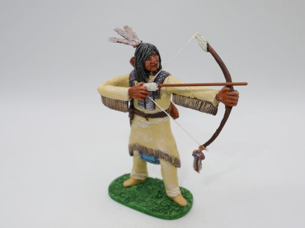Germania 7 cm Indianer Bogen schießend - tolle Figur