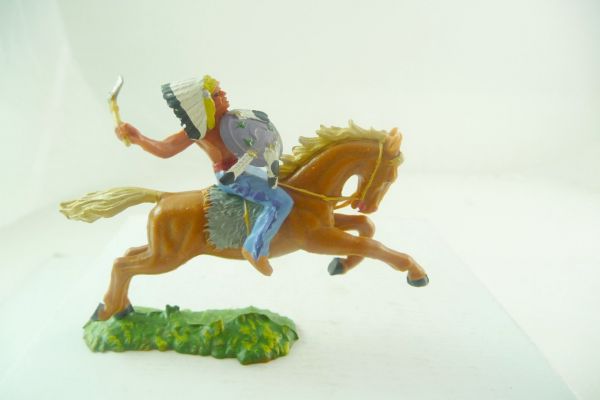 Elastolin 4 cm Indianer zu Pferd mit Steinbeil, Nr. 6843 - tolle Farbgebung