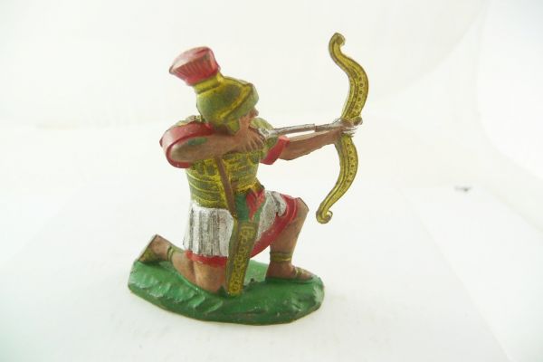 Reamsa Roman soldier kneeling with arrow + bow - bow slightly damaged