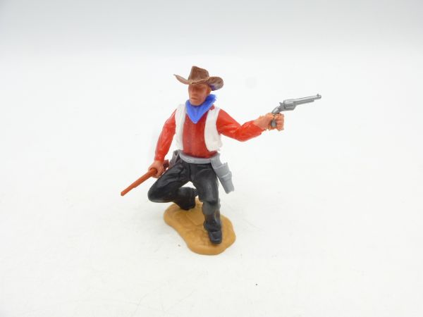 Timpo Toys Cowboy crouching with pistol + rifle