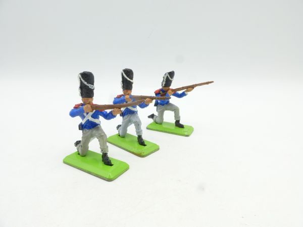 Britains Deetail 3 French soldiers kneeling and shooting (movable arm)