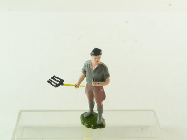 Reisler Farm labourer with pitchfork (hard plastic)