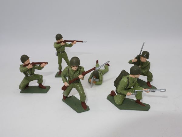 Starlux Group of soldiers (6 figures) - great set