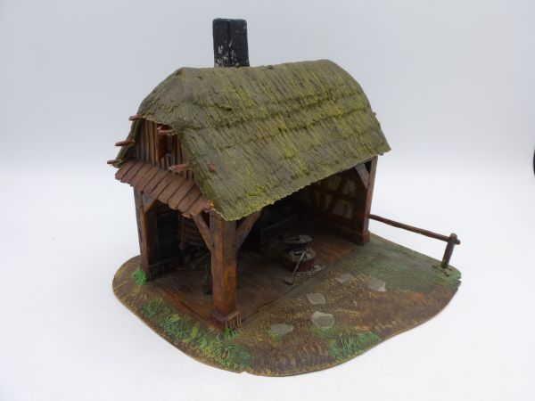 Elastolin 4 cm Castle forge, no. 9650 - early version with green roof