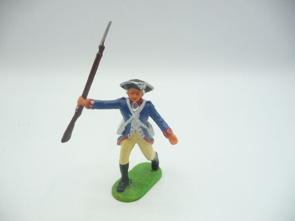 Elastolin 7 cm Prussia, soldier storming ahead with rifle, No. 9143