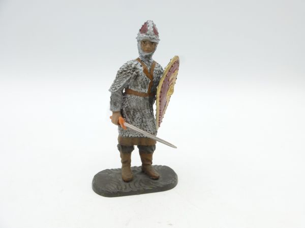Modification 7 cm Knight with chain mail, sword + shield - great modification