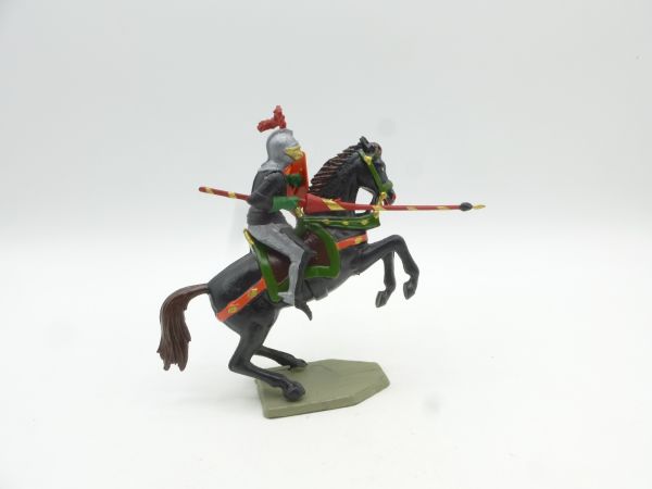Starlux Lance knight on mounting horse, No. 6102