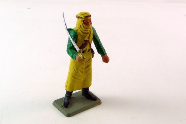 Starlux Arab yellow-green with scimitar