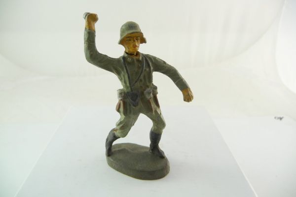 Elastolin (compound) German Armed Forces; Soldier throwing stick grenade