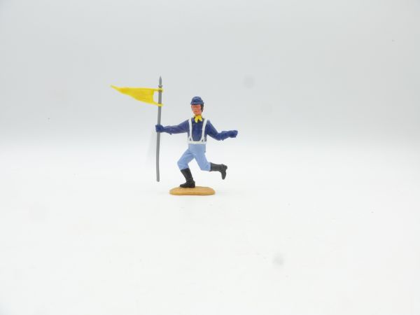 Timpo Toys Nordstaatler 3. Version (großer Kopf) laufend mit Fahne