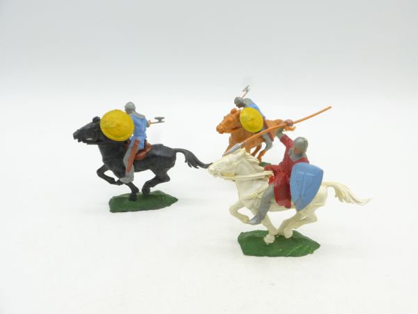 Elastolin 4 cm 3 Normans on horseback - painting see photos