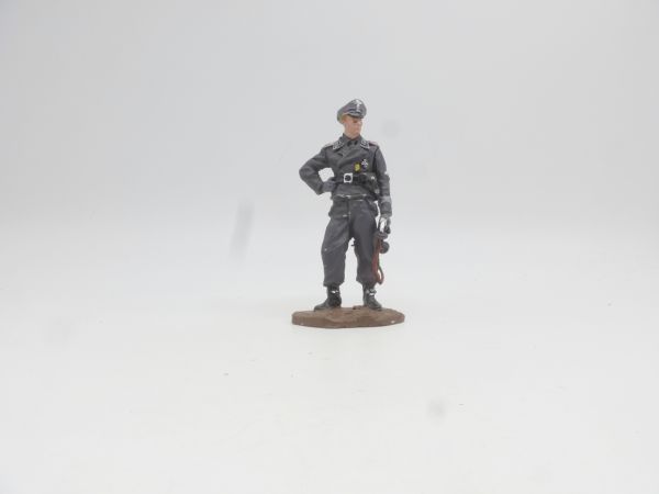Hobby & Work SS Panzer Officer 1943