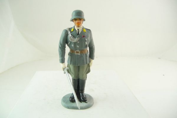 Preiser 7 cm Air Force: Soldier, sabre stretched out - collector's Painting