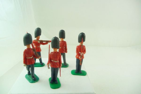 Timpo Toys 5 guardsmen 1st version in different positions