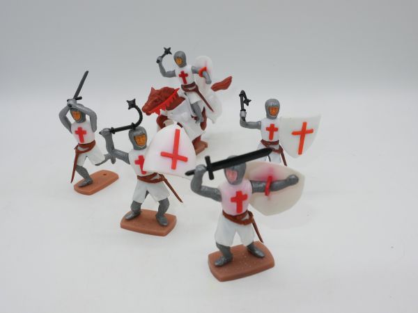 Plasty Set of crusaders (1 rider, 4 feet)