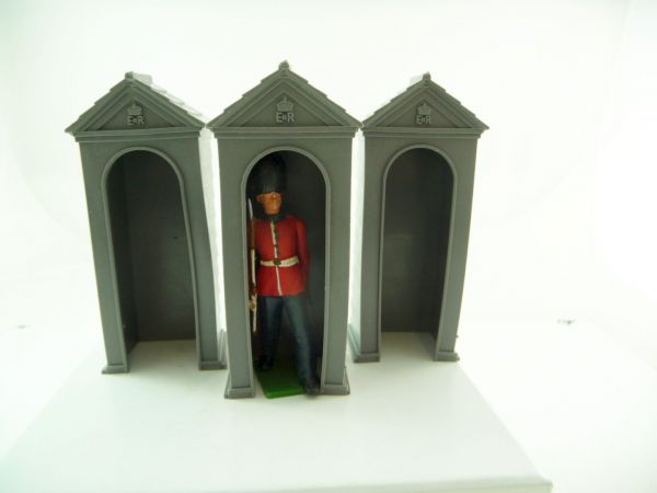 Britains Swoppets 3 Guard houses (without figure) - brand new