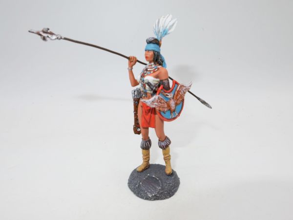 Amazon with spear and great details, height approx. 8 cm - fantastic painting