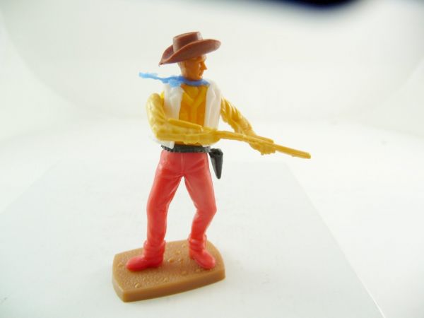 Plasty Cowboy standing, firing with rifle