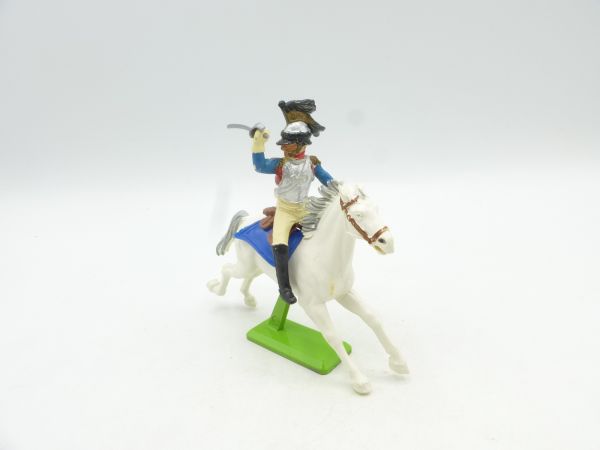 Britains Deetail Waterloo Soldat zu Pferd, mit Säbel ausholend