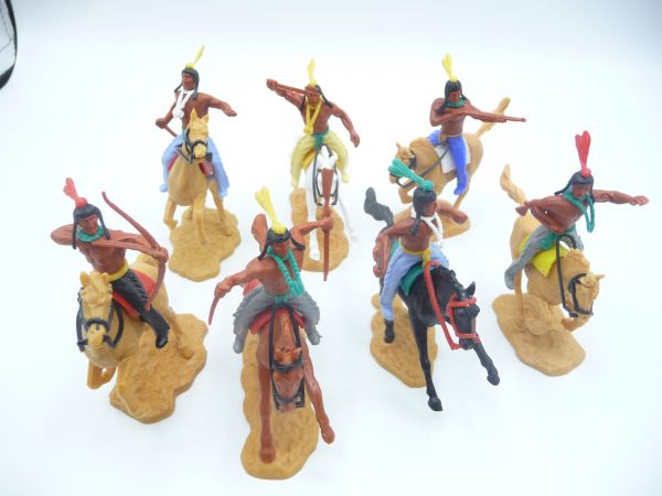 Timpo Toys Set of Indians 2nd version riding (7 Fig.)