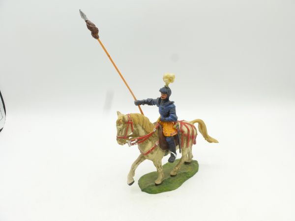 Elastolin 7 cm Lance bearer on pacing horse, No. 9087, painting 2