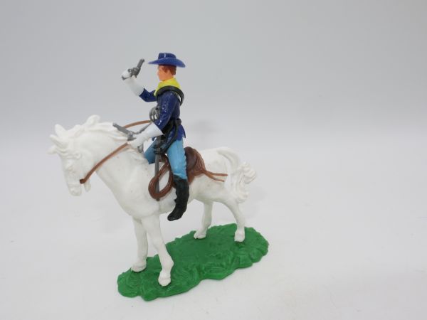 Elastolin 5,4 cm Northerner on horseback with 2 pistols + sabre - great horse