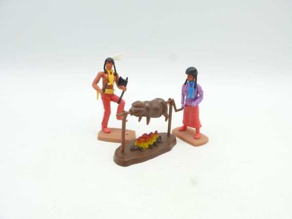 Plasty Campfire with pig + 2 figures