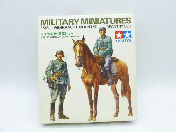 TAMIYA 1:35 Wehrmacht Mounted Infantry Set - orig. packaging, parts on cast