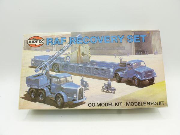 Airfix RAF Recovery Set Series 3, No. 03304-8 - parts in bag