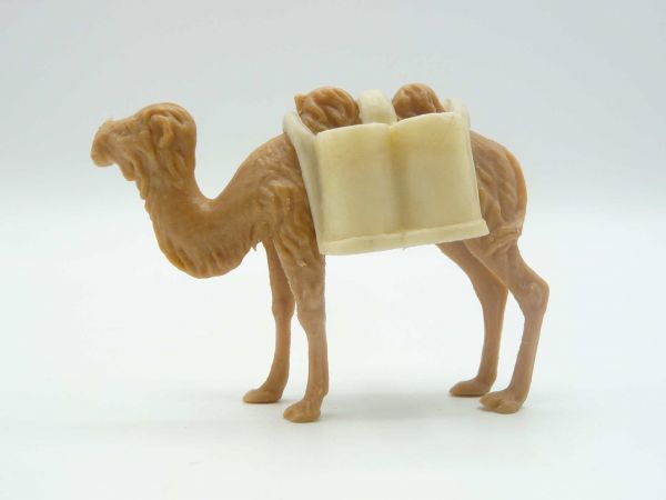 Heinerle Manurba Camel with load