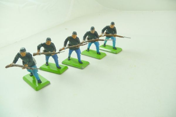 Britains Deetail 5 Union Army soldiers going ahead with rifle (movable arm)